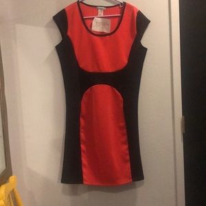 Black and red block dress. 2x but runs a size small.